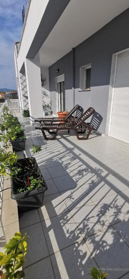 Apartamento Elli'S House Keramotí Exterior foto